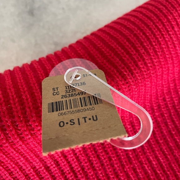 VICTORIAS SECRET
PINK LOGO KNIT
RIBBED WINTER SCARF
SOFT 66"×8" New - Picture 3 of 5